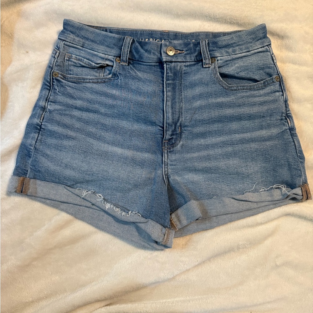 American Eagle Outfitters Light Blue curvy mom Jean Shorts